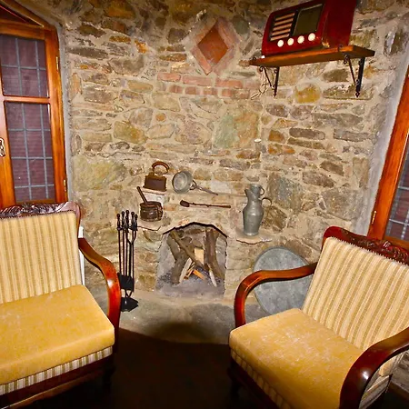 Stonehouse Byipek Ξενοδοχείο