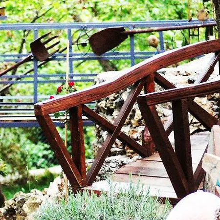 Hotel Stonehouse Byipek